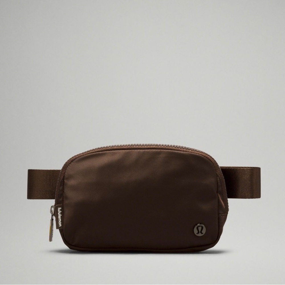 NEW LULULEMON EVERYWHERE BELT BAG FRENCH PRESS